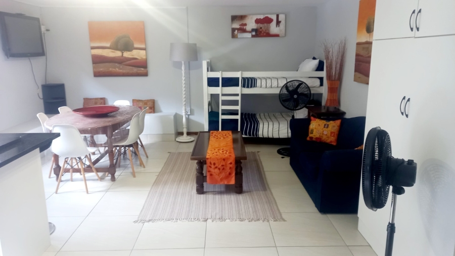 To Let 1 Bedroom Property for Rent in Middedorp Western Cape